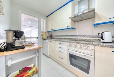 9-467d0cee5b725f3ef65f102a0c2e69c0