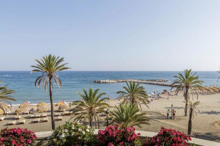 Image No.10-3 Bed Apartment for sale