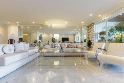 13-5fd73dea700db77384c091ca9818b1a9