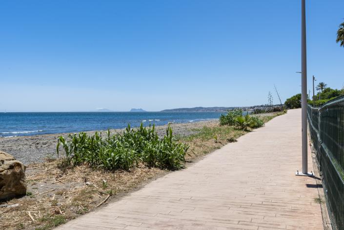 Image No.26-3 Bed Apartment for sale