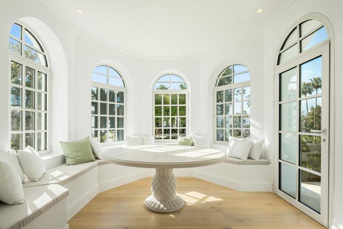 Image No.6-5 Bed Villa for sale