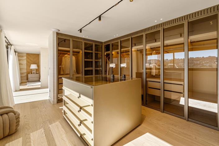 Image No.3-Villa de 6 chambres à vendre à Nueva Andalucia