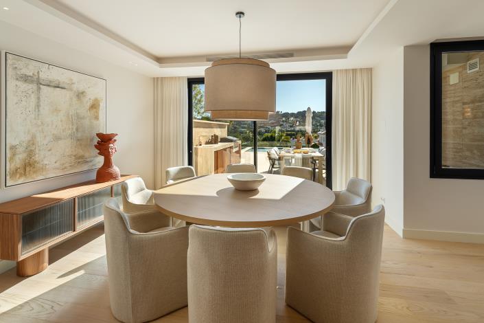 Image No.17-Villa de 6 chambres à vendre à Nueva Andalucia