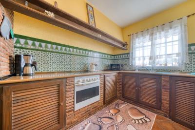 7-aa4cc561180b369757c0bb4af9886cd3