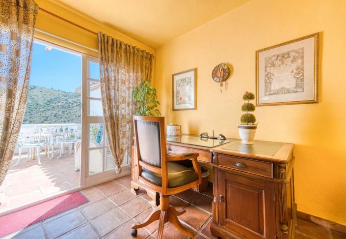 Image No.23-Maison de ville de 3 chambres à vendre à Benahavis