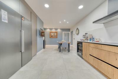 15-11d12f2f454f2f5e9b981fdd8b901d51