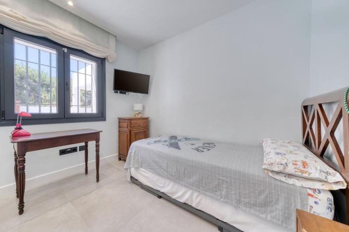 Image No.25-4 Bed Villa for sale