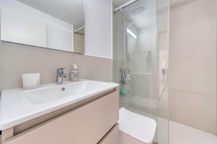 Image No.17-2 Bed Apartment for sale