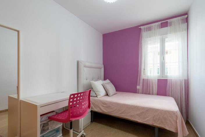 Image No.8-2 Bed Apartment for sale