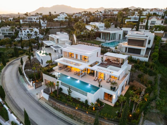 Image No.29-6 Bed Villa for sale