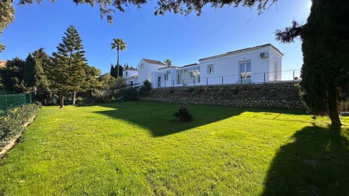 Image No.2-Villa de 4 chambres à vendre à La Duquesa