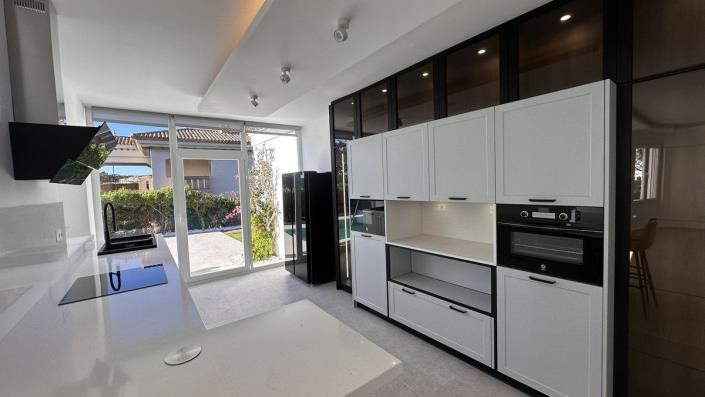 Image No.12-Villa de 4 chambres à vendre à La Duquesa