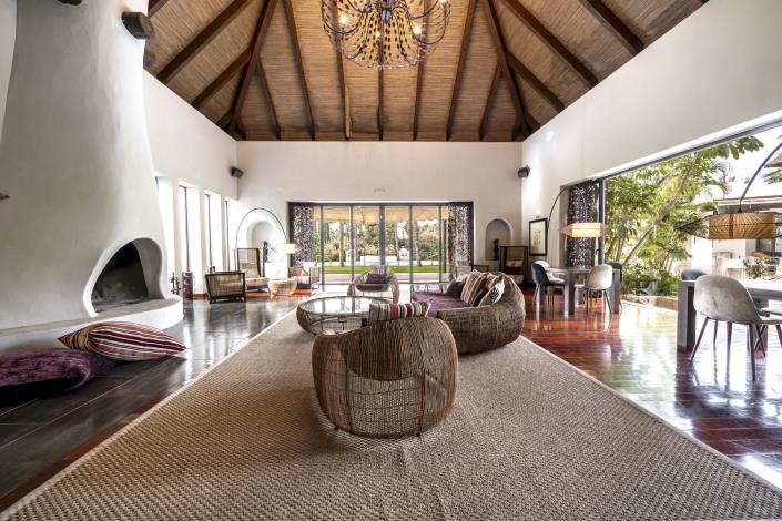 Image No.37-5 Bed Villa for sale