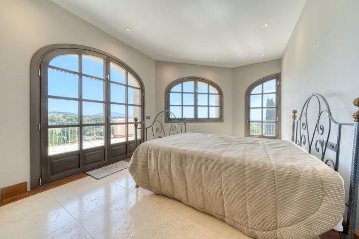 Image No.26-Villa de 5 chambres à vendre à San Roque