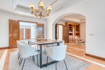 11-20939a0134ad724a8cb2a801094d15a4