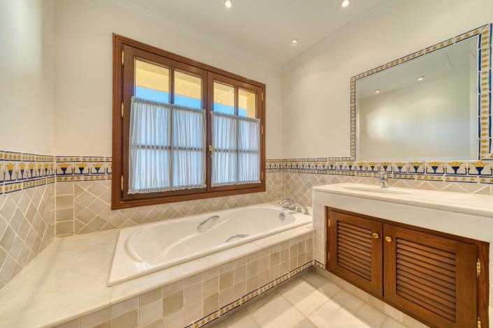 Image No.26-Villa de 6 chambres à vendre à La Zagaleta