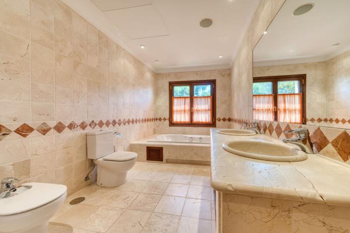 Image No.38-Villa de 6 chambres à vendre à La Zagaleta