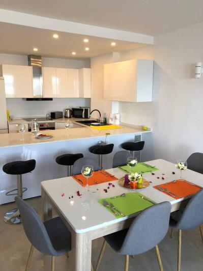 Image No.16-2 Bed Apartment for sale