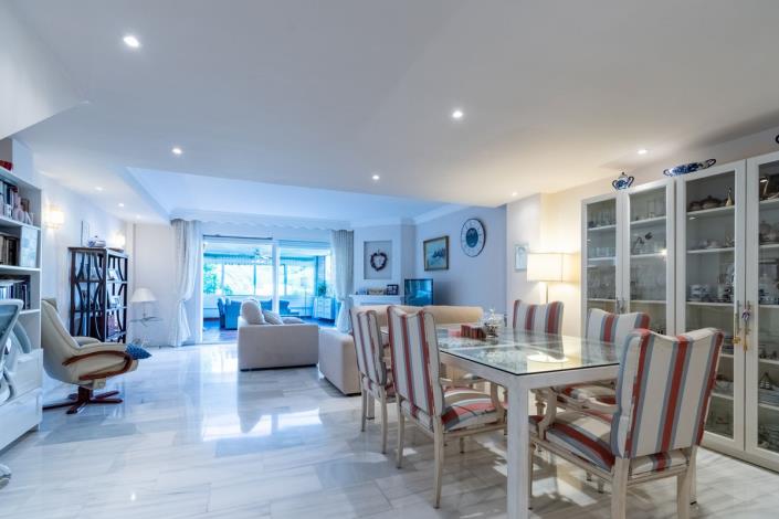 Image No.6-3 Bed Townhouse for sale