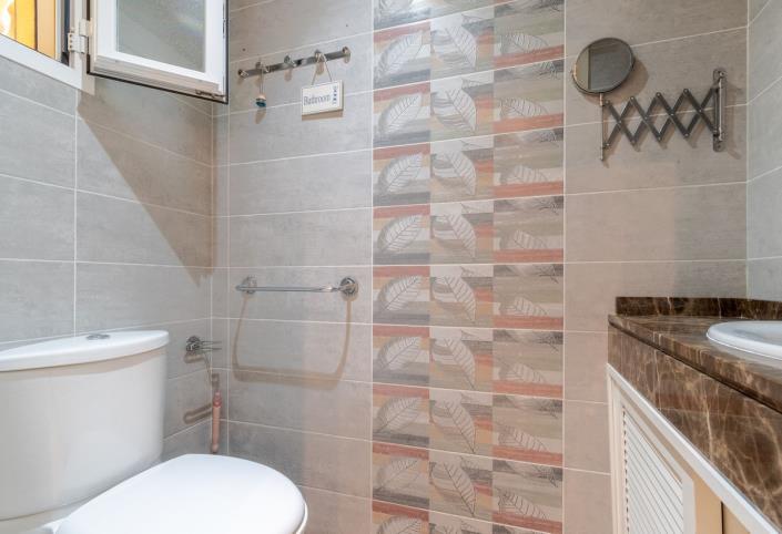 Image No.11-3 Bed Townhouse for sale