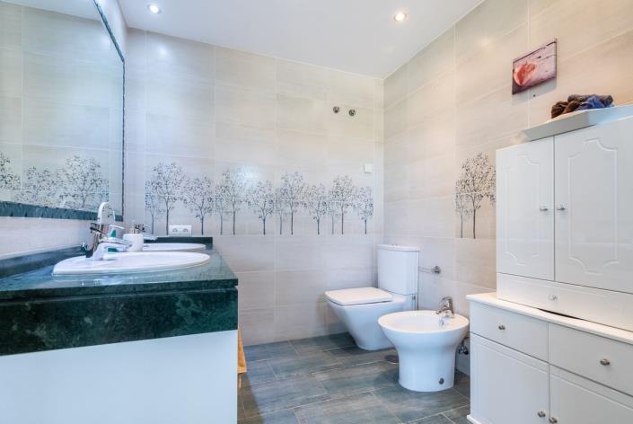 Image No.34-3 Bed Townhouse for sale