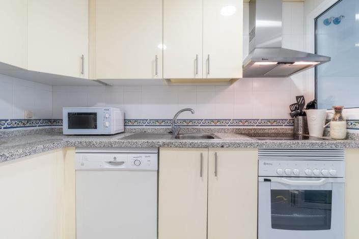 Image No.11-2 Bed Apartment for sale