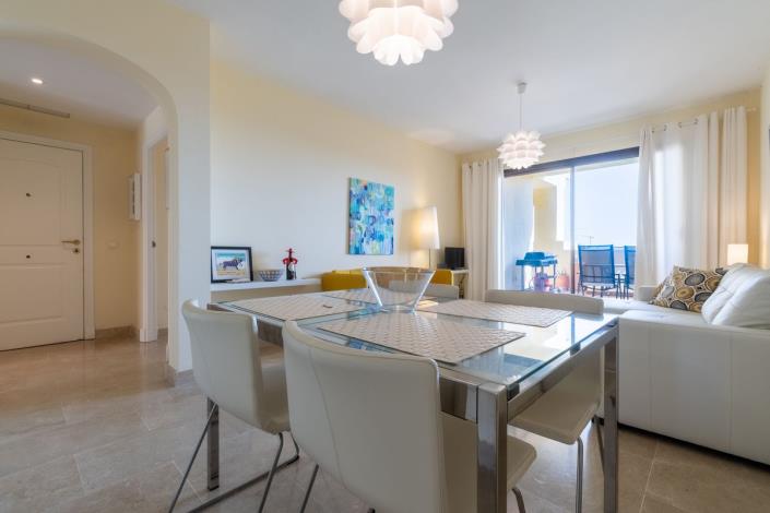 Image No.17-2 Bed Apartment for sale