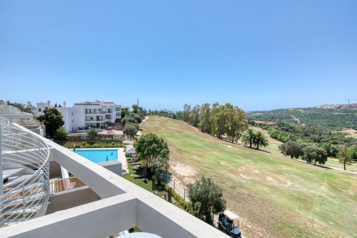 Image No.25-2 Bed Penthouse for sale