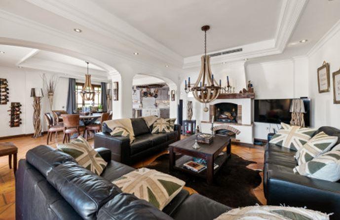 Image No.5-Maison de ville de 4 chambres à vendre à Nueva Andalucia