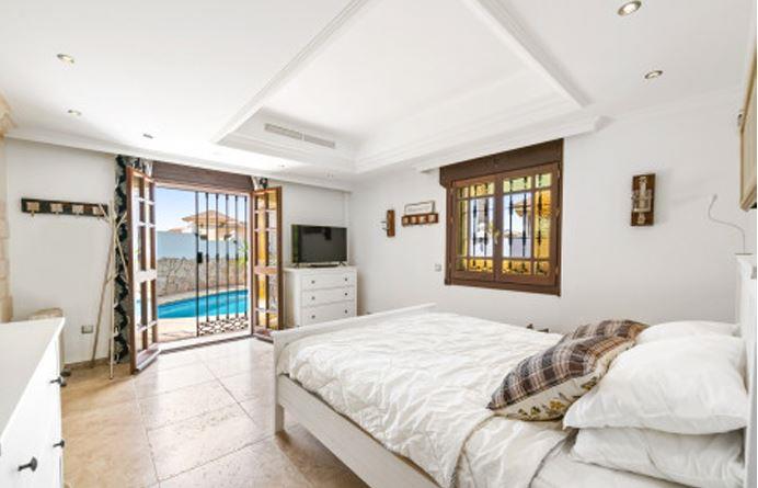 Image No.11-Maison de ville de 4 chambres à vendre à Nueva Andalucia