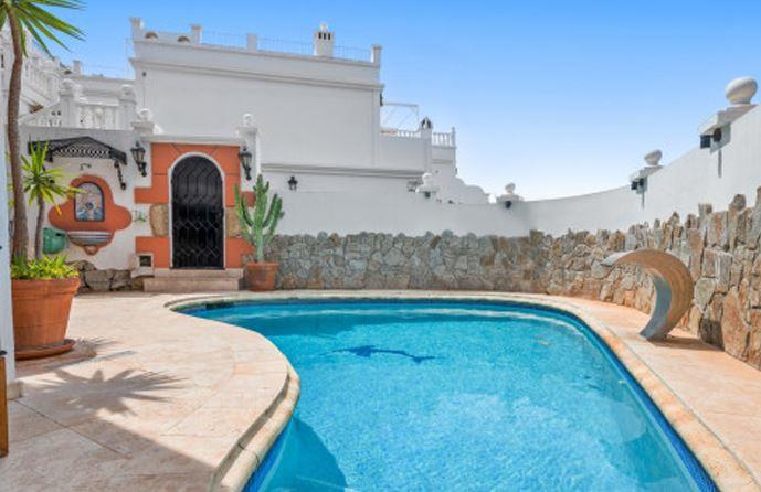 Image No.22-Maison de ville de 4 chambres à vendre à Nueva Andalucia