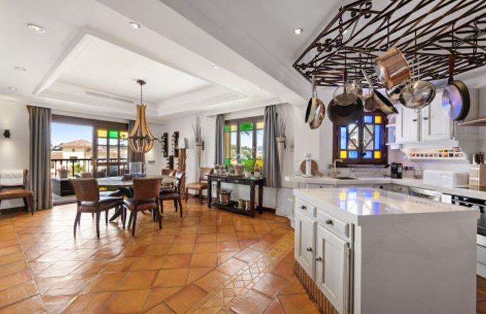 Image No.23-Maison de ville de 4 chambres à vendre à Nueva Andalucia