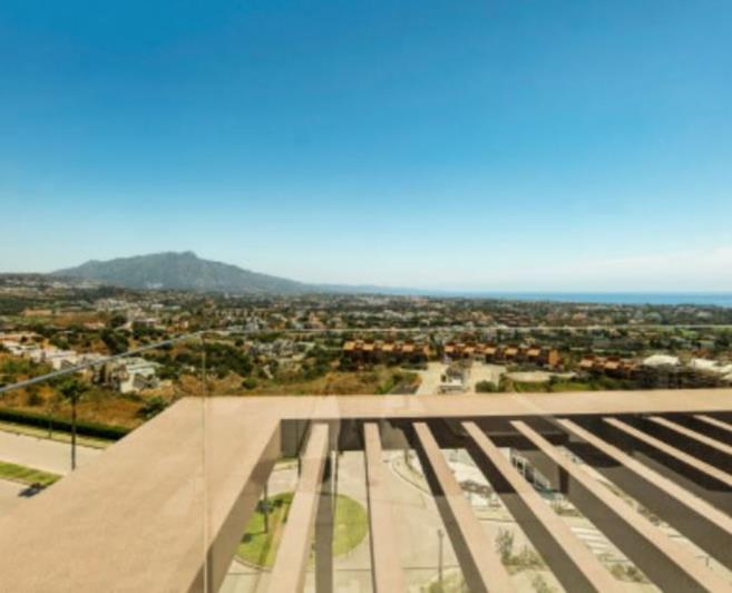 Image No.2-4 Bed Semi-Detached for sale