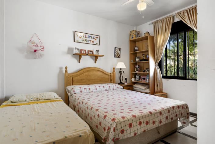 Image No.10-Maison / Villa de 5 chambres à vendre à Estepona