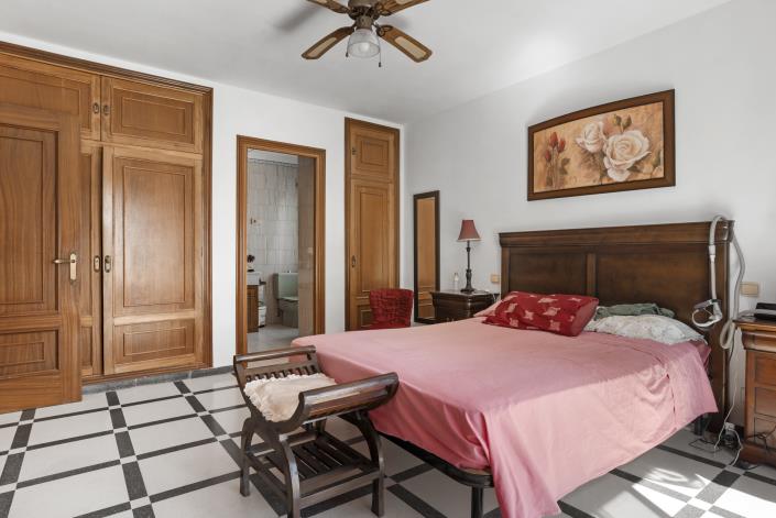 Image No.23-Maison / Villa de 5 chambres à vendre à Estepona