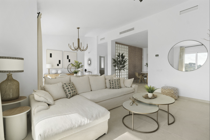 Image No.2-4 Bed Villa / Detached for sale