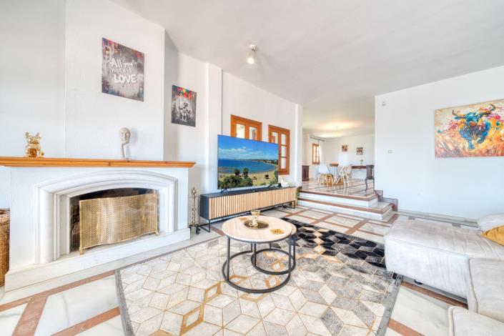 Image No.4-5 Bed Villa for sale