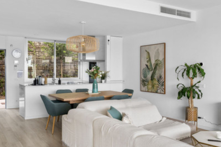 Image No.5-3 Bed Townhouse for sale