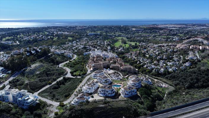 Image No.10-3 Bed Apartment for sale