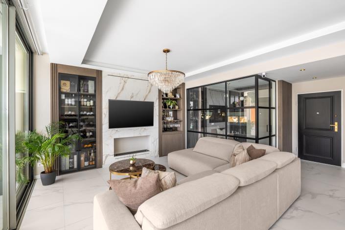 Image No.15-3 Bed Apartment for sale