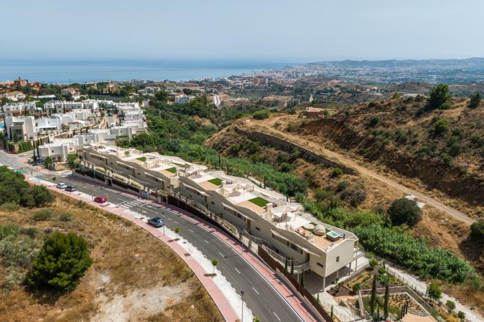 Image No.25-3 Bed Apartment for sale