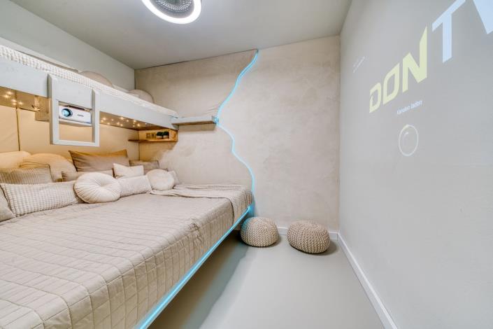 Image No.11-3 Bed Apartment for sale