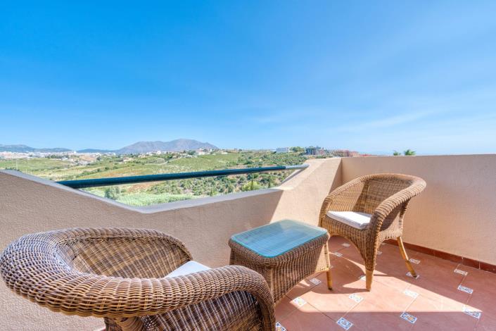 Image No.8-4 Bed Townhouse for sale