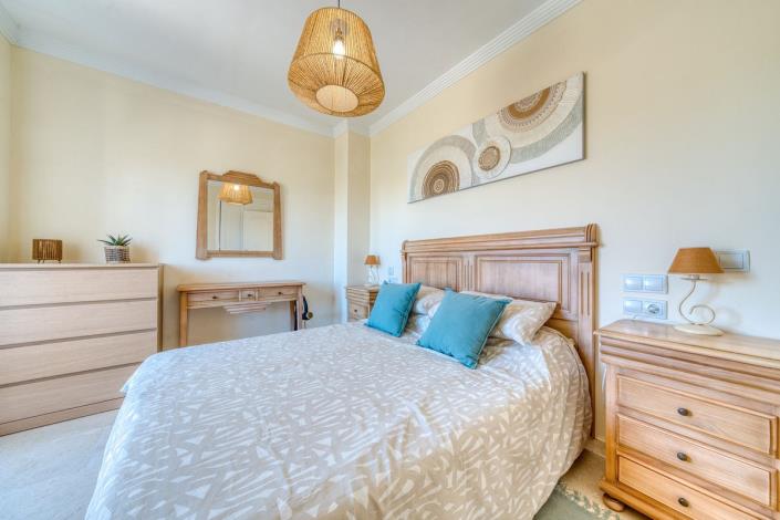 Image No.33-4 Bed Townhouse for sale