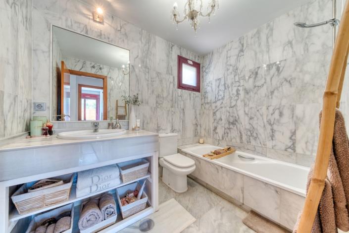 Image No.8-3 Bed Villa for sale