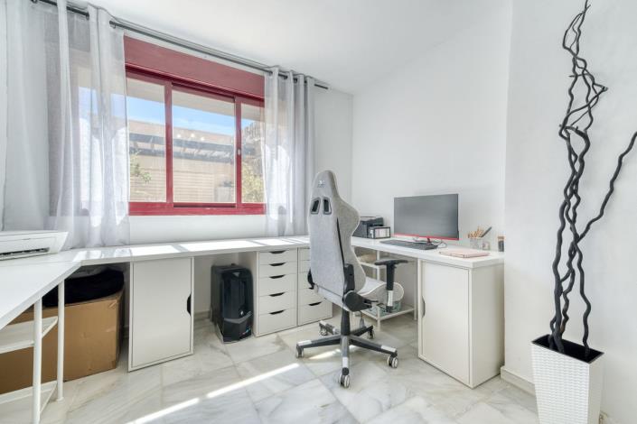 Image No.24-3 Bed Villa for sale