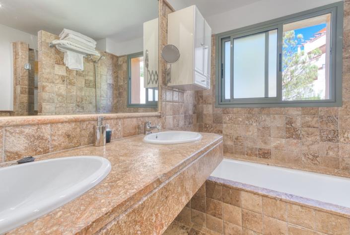 Image No.14-Appartement de 2 chambres à vendre à Benahavis