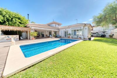 2-5bd7b9d04b45e33852eaf0ec6670150d