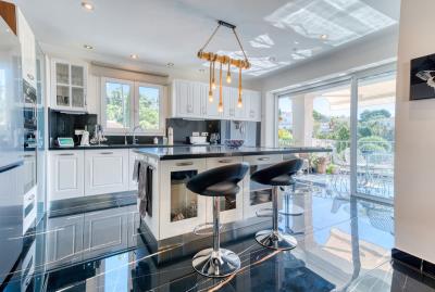 11-20939a0134ad724a8cb2a801094d15a4