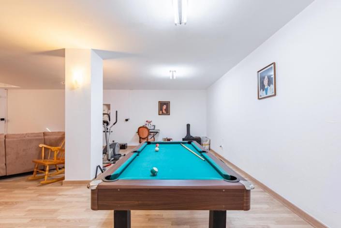 Image No.31-5 Bed Villa for sale